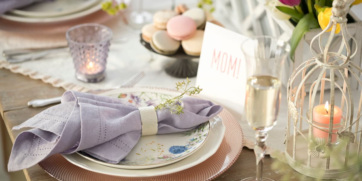 Elegant Mother's Day Dining Table